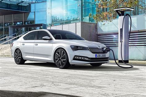 2020 Skoda Superb iV: plug-in hybrid pricing announced | Autocar