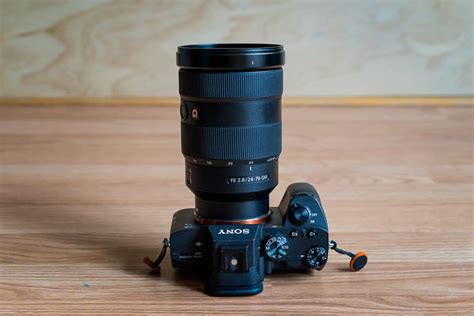 7 Best Lenses for Sony a7III in 2024 (Budget to Premium)