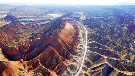 China's Rainbow Mountains Will Take Your Breath Away