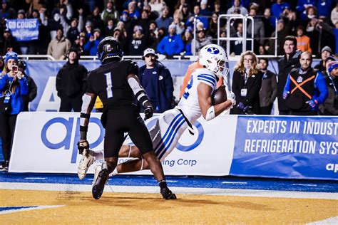 Puka Nacua Makes One of the Best Catches in BYU History to Beat Boise State - BYU Cougars on ...