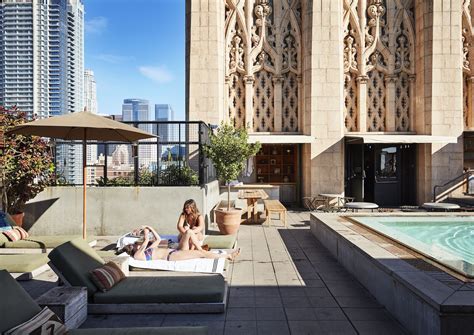 The 8 Best LA Hotels With Rooftop Pools, Classy Bars, and Restaurants