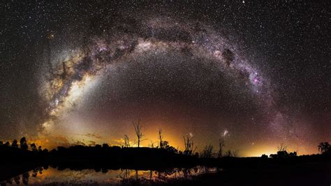 Stargazing guide: Look up and see these 10 things in April - ABC News