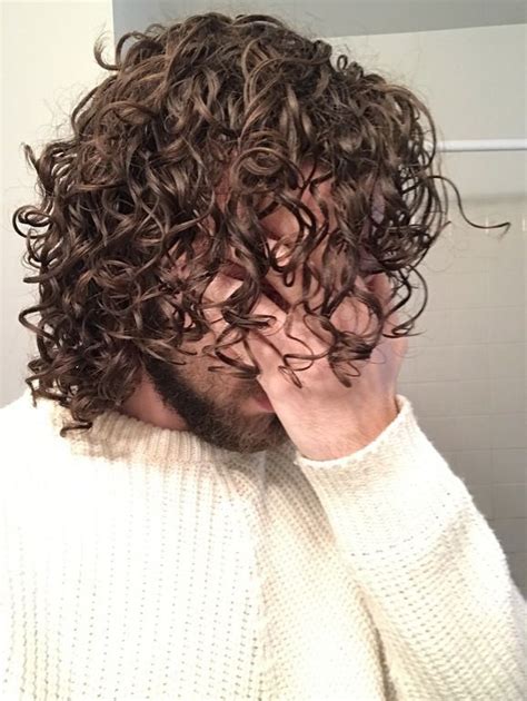 rocking the man curls on this christmas eve Long Curly Hair Men, Men Haircut Curly Hair, Curly ...