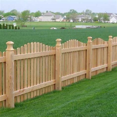 Guide to Choosing Fence Materials - Western Fence Co.