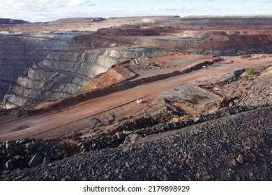 View Kalgoorlie Super Pit Lookout Stock Photo 2179898929 | Shutterstock