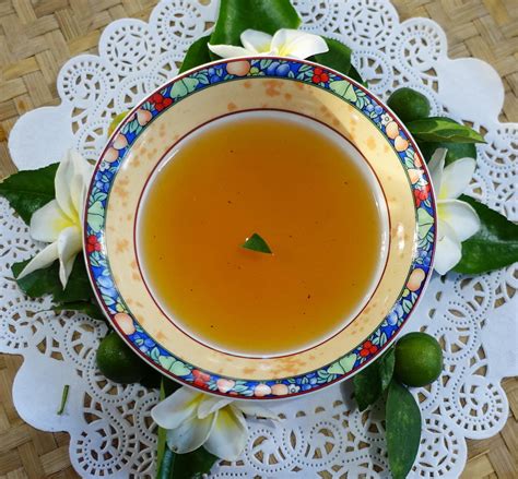 Setrop Jeruk Manis muda - Balinesischer Orangensirup Ayu - Rezept - kochbar.de