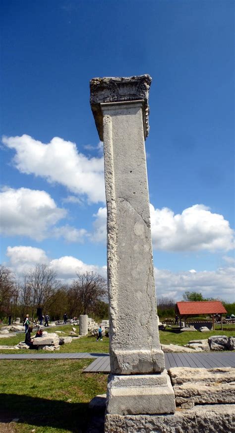 Nicopolis ad Istrum | Roman ruins in the village of Nikyup, … | Flickr