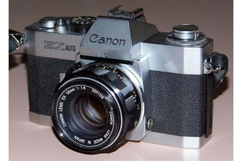 Canon EX AUTO - Learn more about the 35mm camera