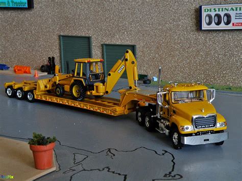 First Gear 1/64 Mack & Lowboy Diecast | 1/64 scale First Gea… | Flickr