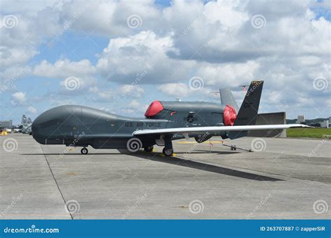 US Air Force Northrop Grumman RQ-4B Global Hawk Unmanned Surveillance Aircraft. Editorial Photo ...