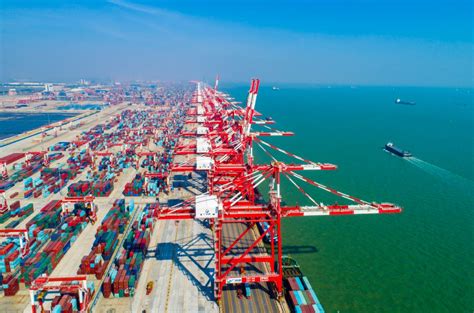 Guangzhou to build world's first automated parallel container quay ...