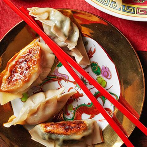 Chinese Dumpling with Pork & Scallion Filling | Recipe | Chinese dumplings, Wonton filling ...