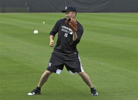 Yankees spring training: How does Masahiro Tanaka's right elbow look ...