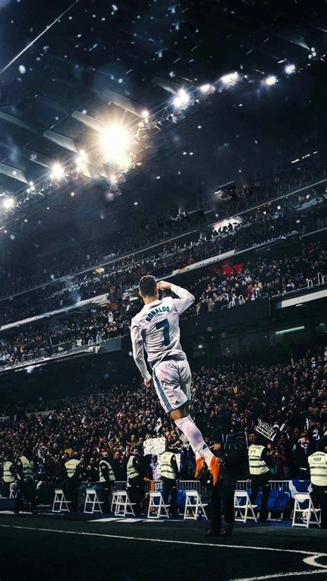 Ronaldo Jump Wallpapers - Wallpaper Cave