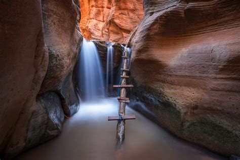 Slot Canyon Photo Tour in Utah - Full Day : Action Photo Tours