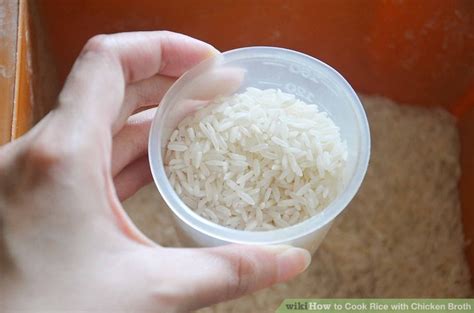 How to Cook Rice with Chicken Broth: 9 Steps (with Pictures)