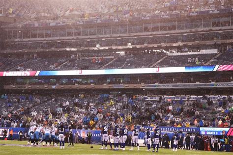 New York Giants news: Fans sue own team for right to heckle players