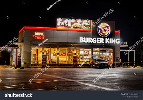 Burger King Night April 10 2022 Stock Photo 2145268661 | Shutterstock