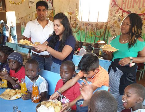 Feeding Children in Africa