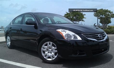 2012 Nissan Altima S Sedan 4 - Door 2. 5l