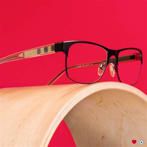 Comes with a case, lens cloth and lots of swagger. | Trendy eyewear, Designer eyewear frames ...