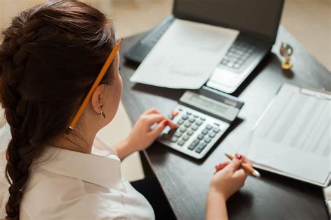 Small Business Finances: Costs to Consider When Hiring a Bookkeeper ...