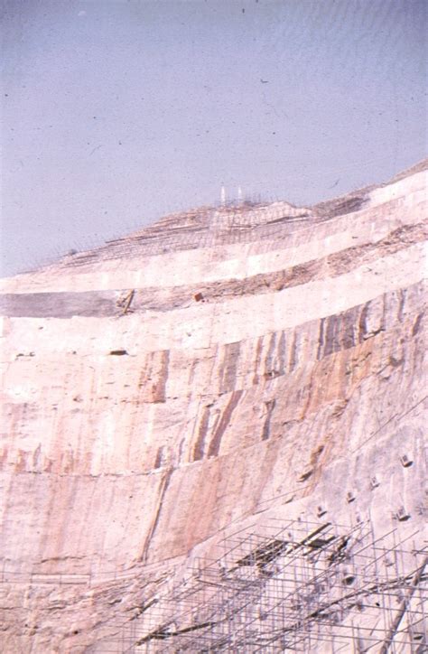 Tarbela Dam (Pakistan, 1977) | Structurae