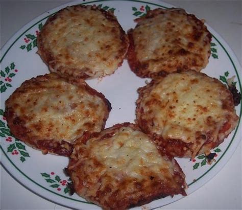 Toaster Oven Pizza Recipe - Food.com | Recipe | Healthy toaster oven ...