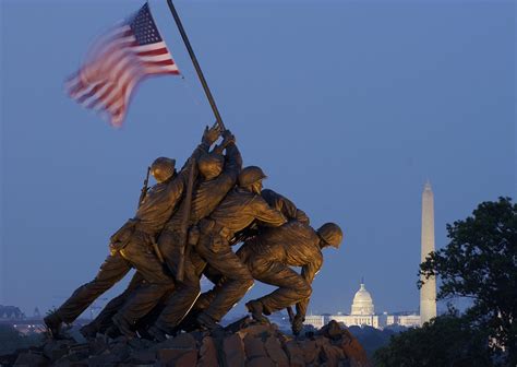 75 years ago today, US Marines raised the American flag over Iwo Jima | FOX 4 Kansas City WDAF ...