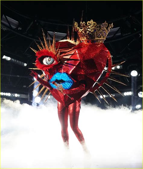 Who is Queen of Hearts on 'The Masked Singer' Season 6? Clues, Guesses, & Spoilers Revealed ...