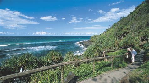 Experience the Stunning Beauty of Burleigh Heads