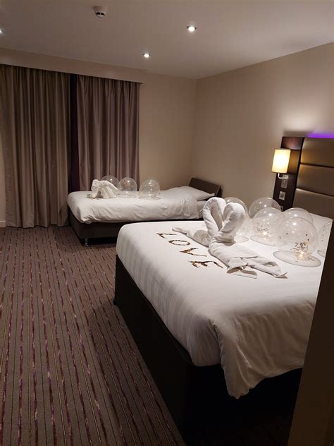 PREMIER INN WINNERSH - Updated 2024 Prices & Hotel Reviews (England)