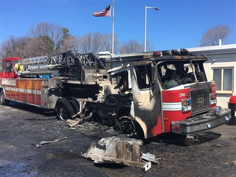 This fire truck caught on fire : r/mildlyinteresting