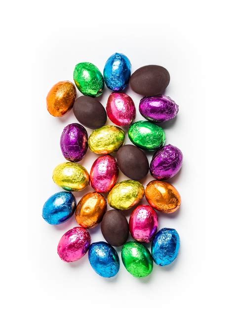 DARK CHOCOLATE EASTER EGGS | Madelaine Chocolate