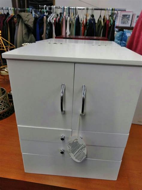 Lori Greiner Deluxe Cosmetic Organizer Box White for Sale in Greensboro ...