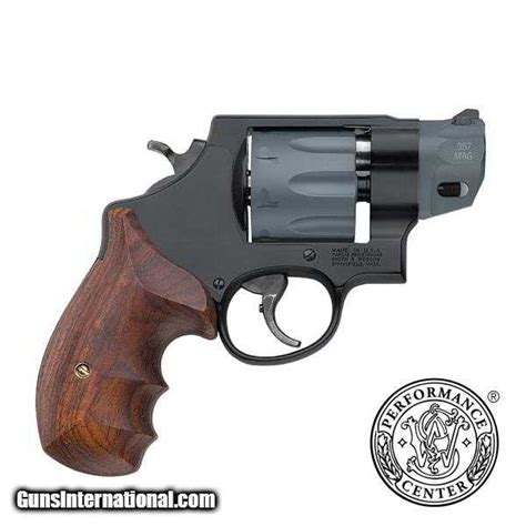 SMITH AND WESSON S&W MODEL 327 PERFORMANCE CENTER .357 SNUB NOSE SKU 170245 NEW IN BOX