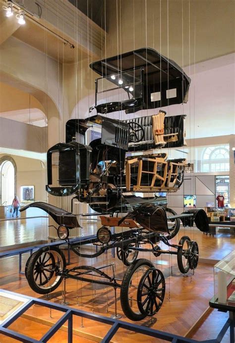 “Exploded” Ford Model T at the Henry Ford Museum of Innovation. : r/interestingasfuck