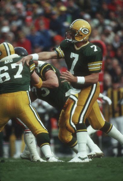 Green Bay Packer Don Majkowski Playing the Chicago Bears | Photograph | Wisconsin Historical Society