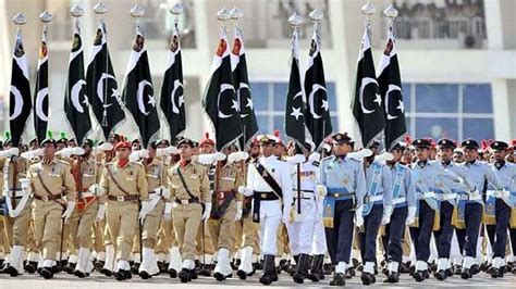 Spectacular Pakistan Day military parade held in Islamabad