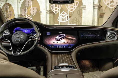 Mercedes Maybach EQS SUV 3 - TESLARATI