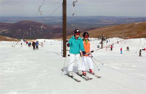 [TRAVELS] Skiing in Scotland - Where and how to Ski in Scotland