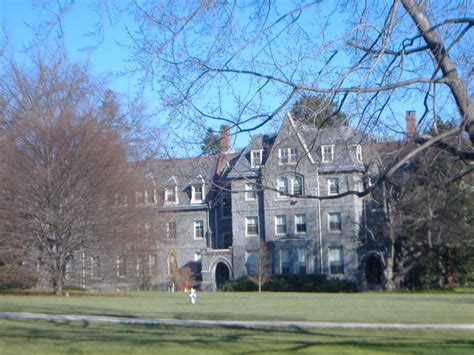 Haverford College (HC) Introduction and Academics - Haverford, PA