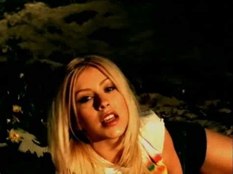 Image - Christina-Aguilera-Genie-in-a-Bottle-christina-aguilera-boyu 37 ...