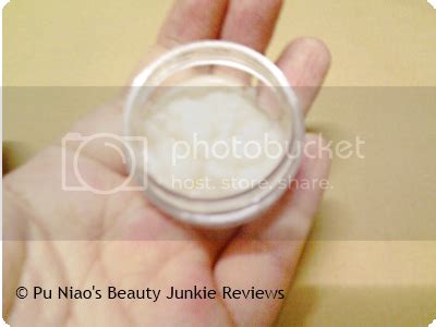 Kiehl's Ultra Facial Oil-Free Cleanser [Part 1] Review ~ Pu Niao's Beauty Junkie Reviews