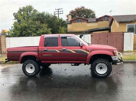 1992 Toyota Hilux Diesel 4x4 RHD Pickup - Classic Toyota Hilux 1992 for sale