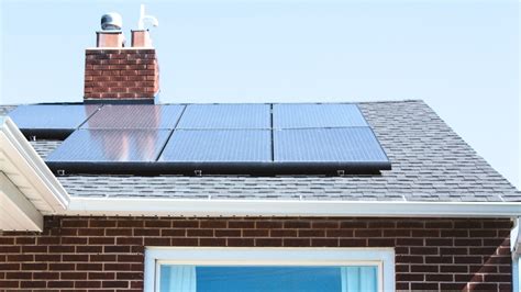 10 Essential Components for Off-Grid Solar System – ROCKSOLAR CANADA