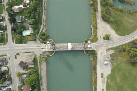 Welland Canal Bridge 11 in Allanburg, ON, Canada - bridge Reviews ...