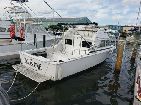 Bertram 28 Flybridge 1975 for sale for $13,348 - Boats-from-USA.com