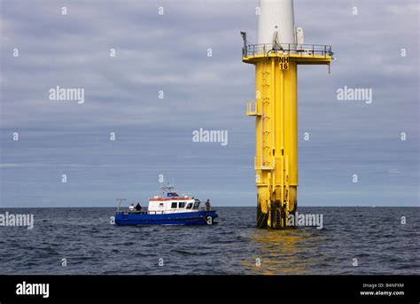 Service boat for maintenance on tower of wind turbine of North Hoyle ...