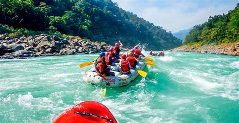 Rafting in Rishikesh | Book Now @ 14% Off - India Thrills